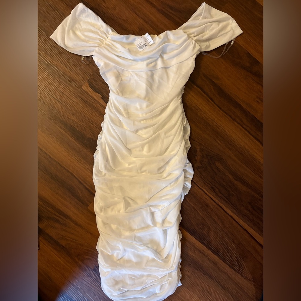 Chic Cream Ruched Long Sleeve Dress